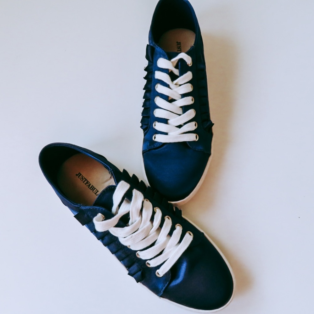 JustFabulous Blue Sneakers size 6